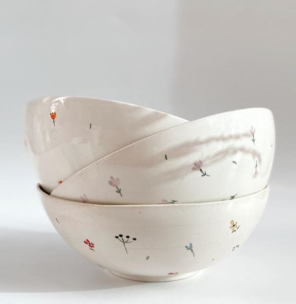 Handcrafted Ceramic Bowl with Delicate Floral Pattern